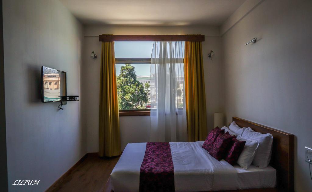 Kaizun Bed Breakfast Шиллонг Екстер'єр фото