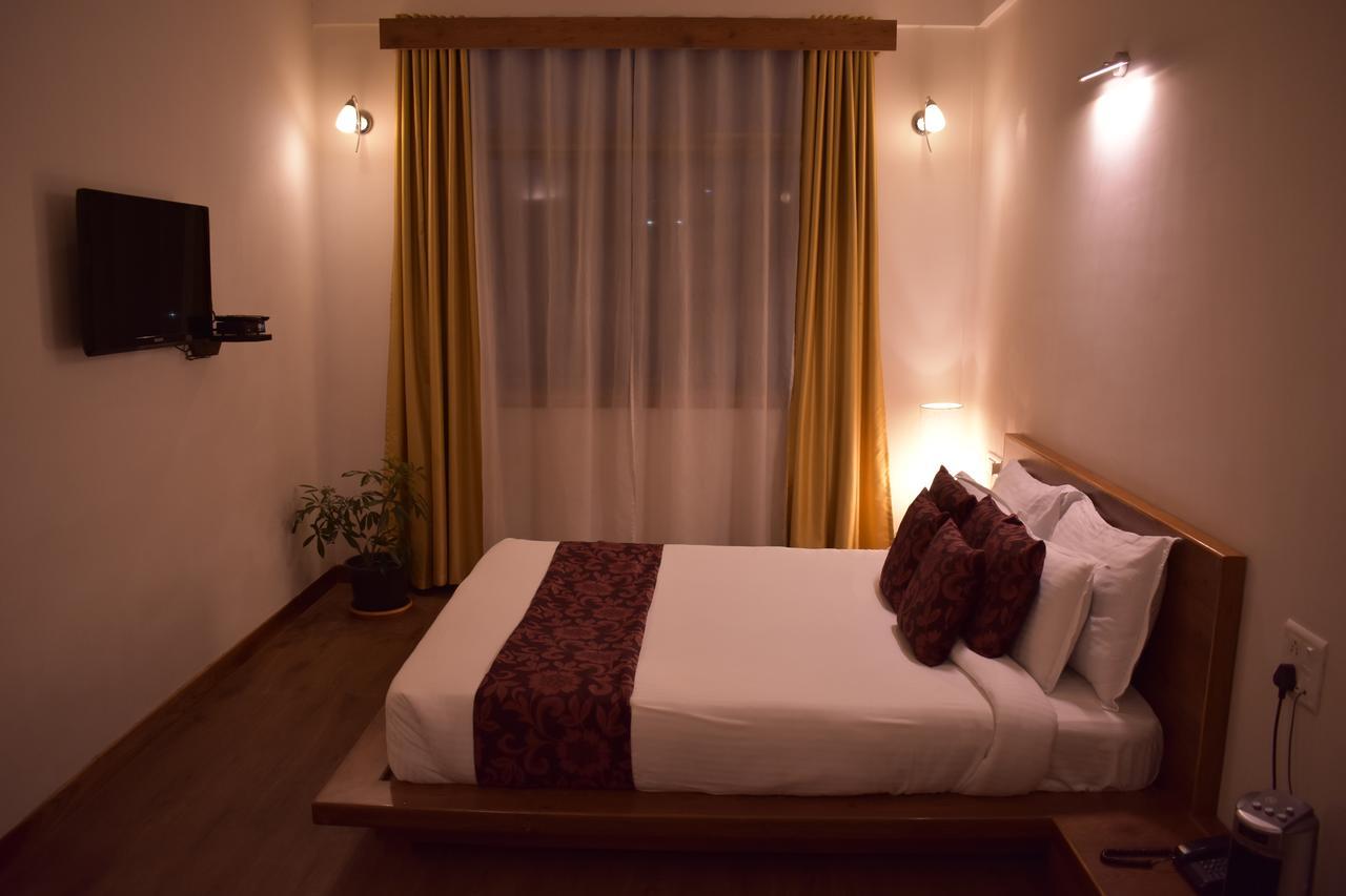 Kaizun Bed Breakfast Шиллонг Екстер'єр фото